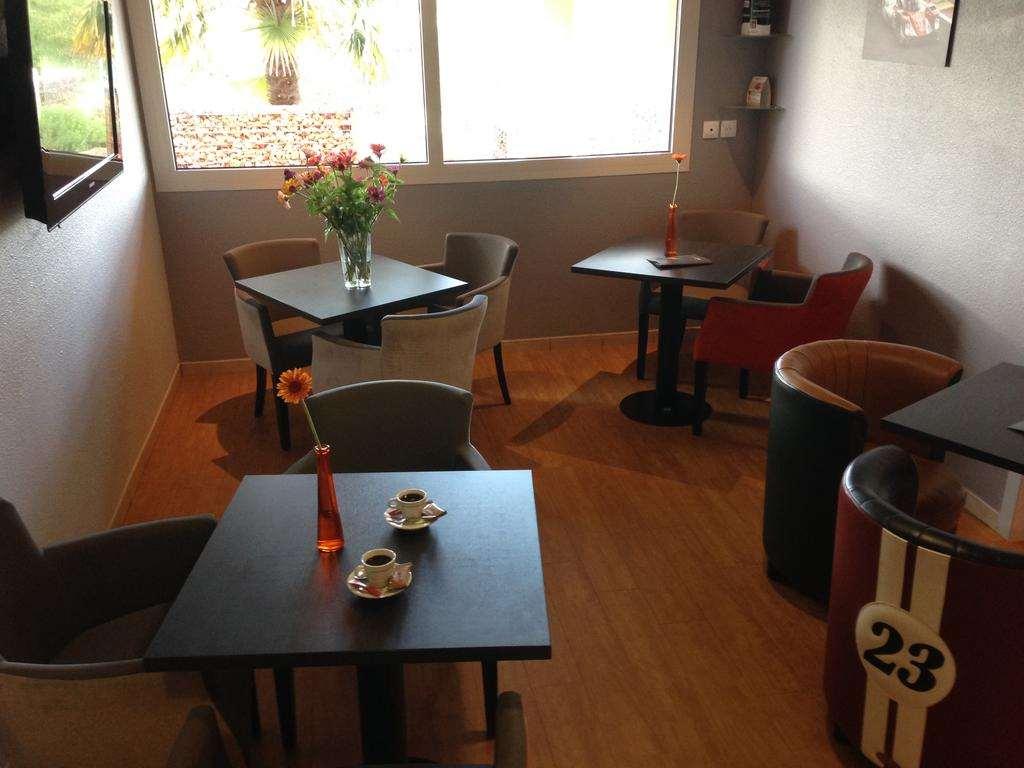 Brit Hotel Les Evens Saint-Saturnin  Restaurant foto