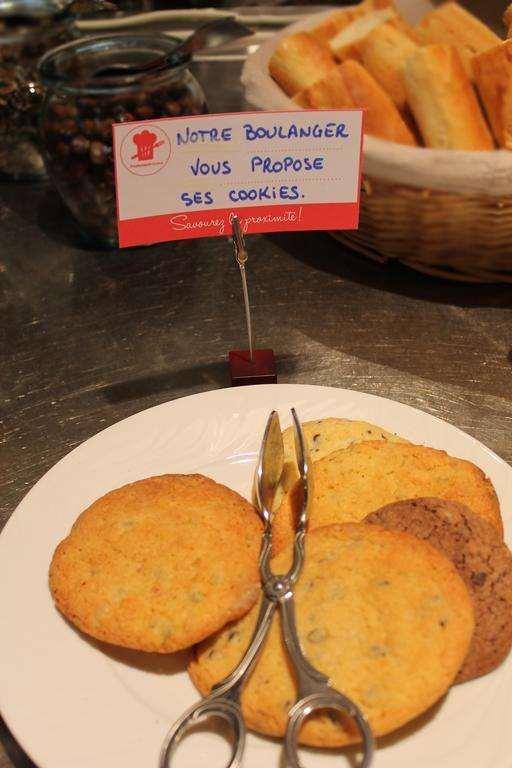 Brit Hotel Les Evens Saint-Saturnin  Restaurant foto